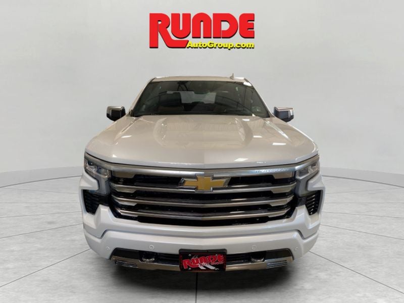 2025 Chevrolet Silverado High Country