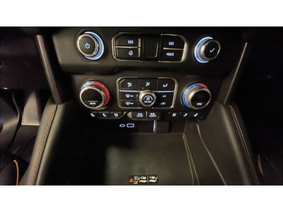 2024 GMC Yukon XL AT4