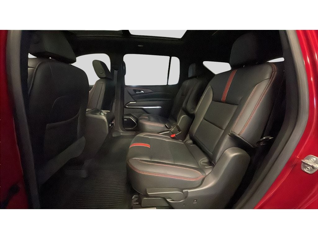 2025 Chevrolet Traverse AWD RS