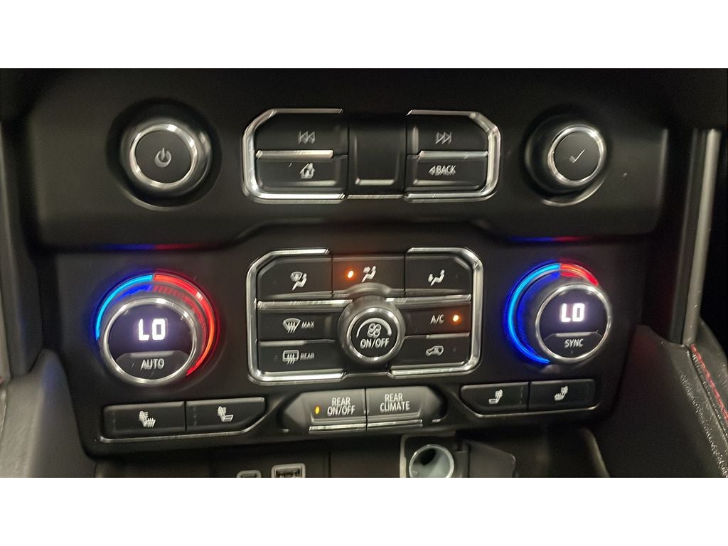 2021 Chevrolet Suburban RST