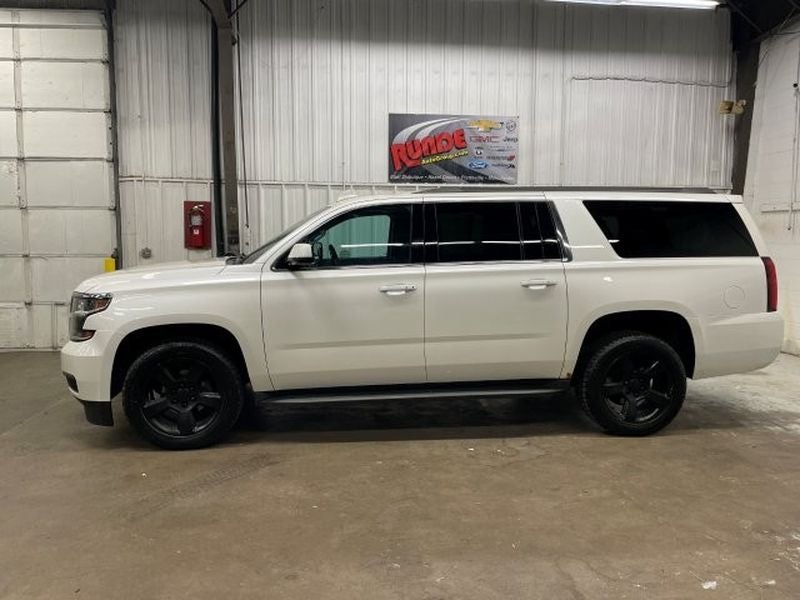 2016 Chevrolet Suburban LT