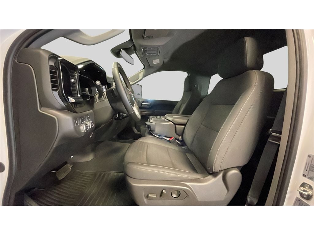 2024 GMC Sierra SLE