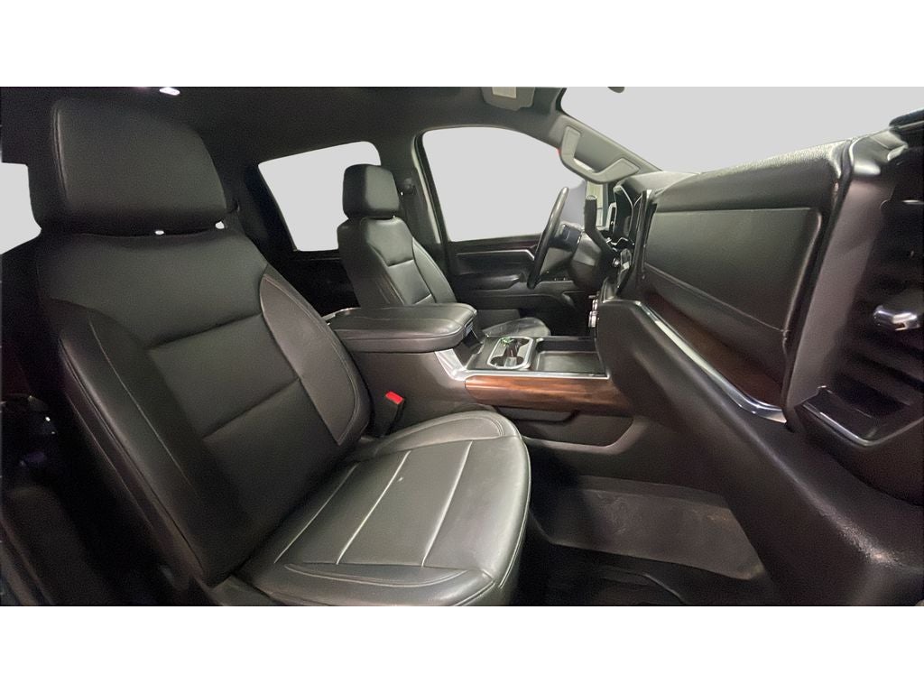 2024 GMC Sierra SLT