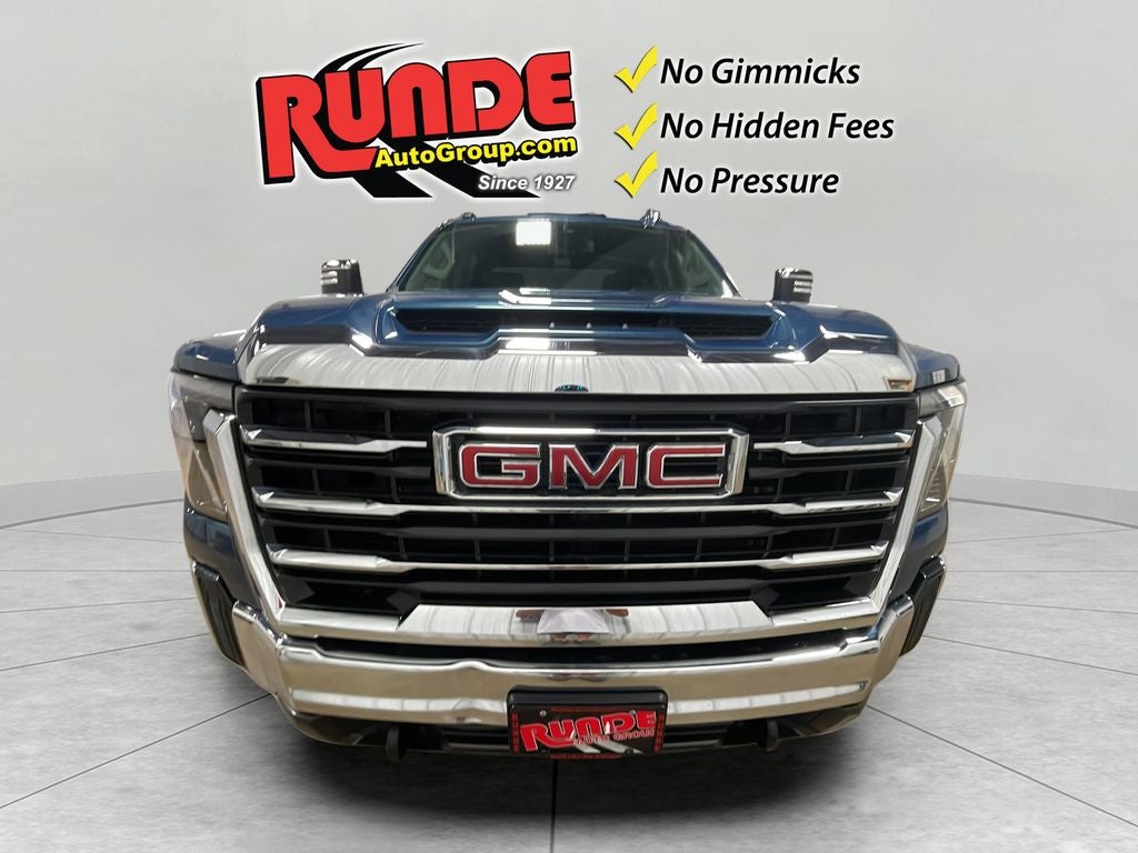 2024 GMC Sierra SLT