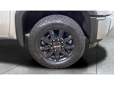 2024 GMC Sierra AT4