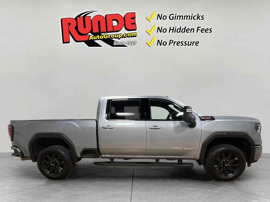 2024 GMC Sierra AT4