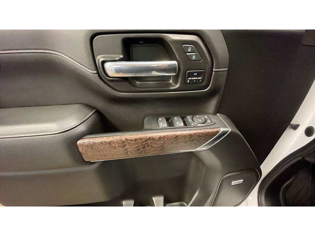 2023 GMC Sierra Denali