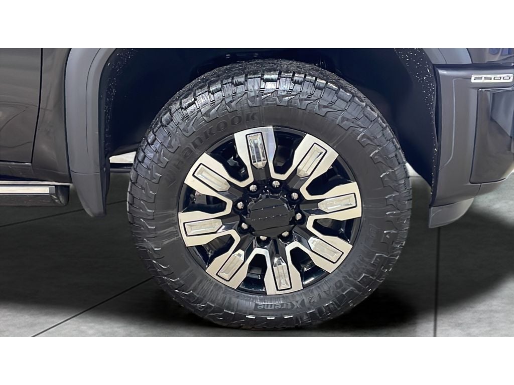 2024 GMC Sierra Denali