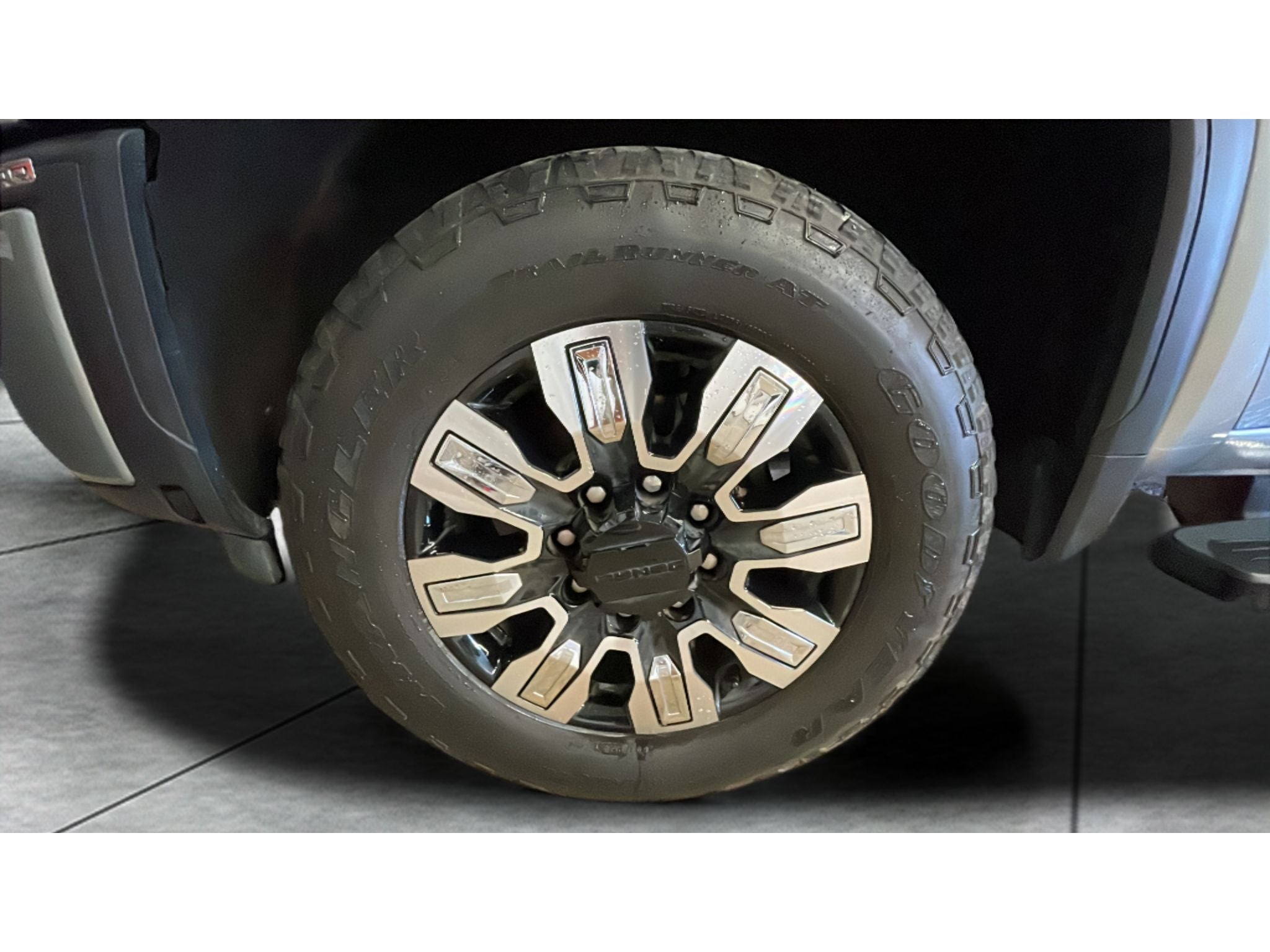2025 GMC Sierra Denali