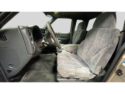 2001 GMC Sonoma SLS w/1SG Pkg
