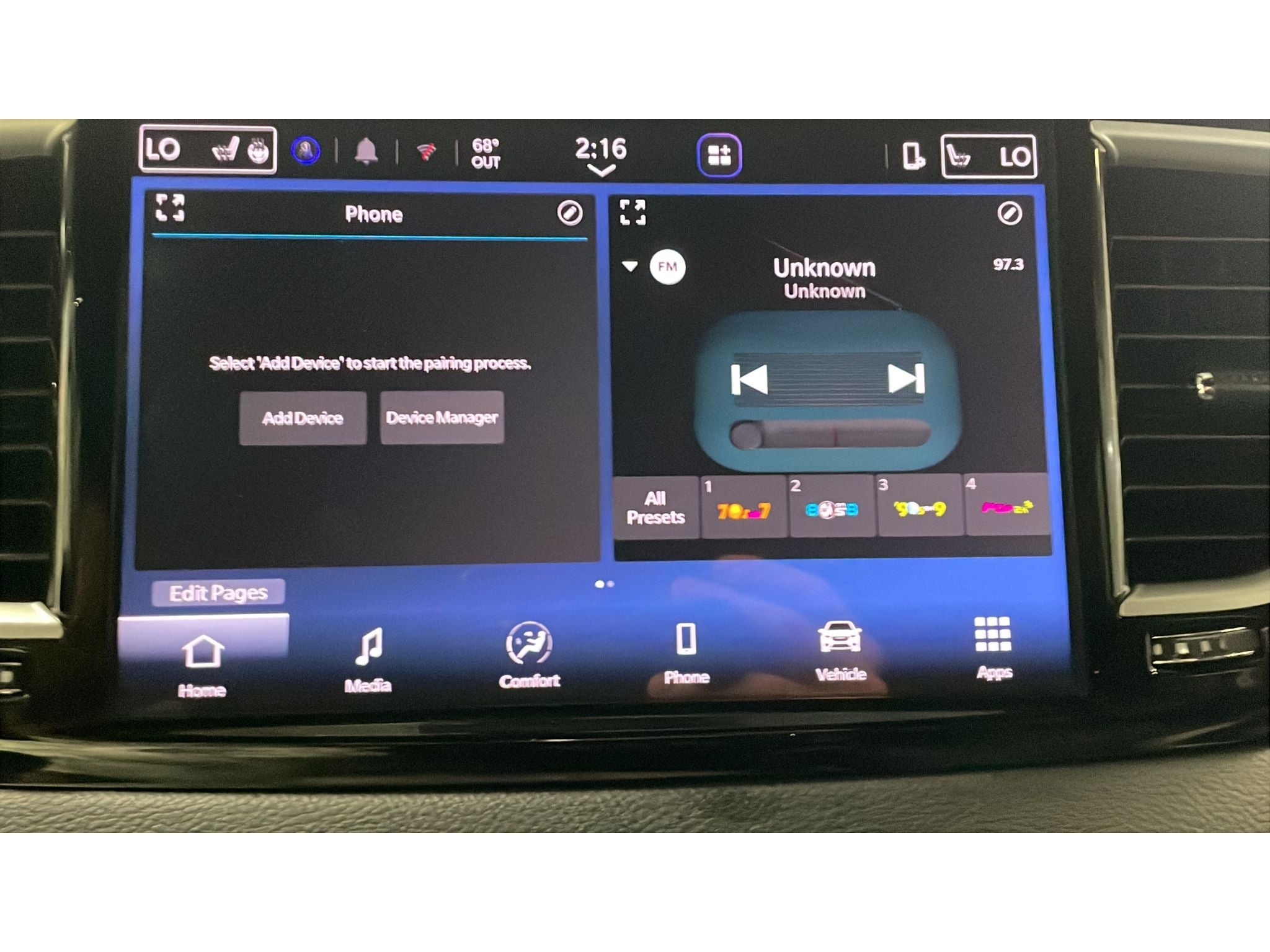 2026 Chrysler Pacifica Select