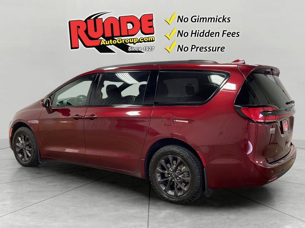 2022 Chrysler Pacifica Touring L