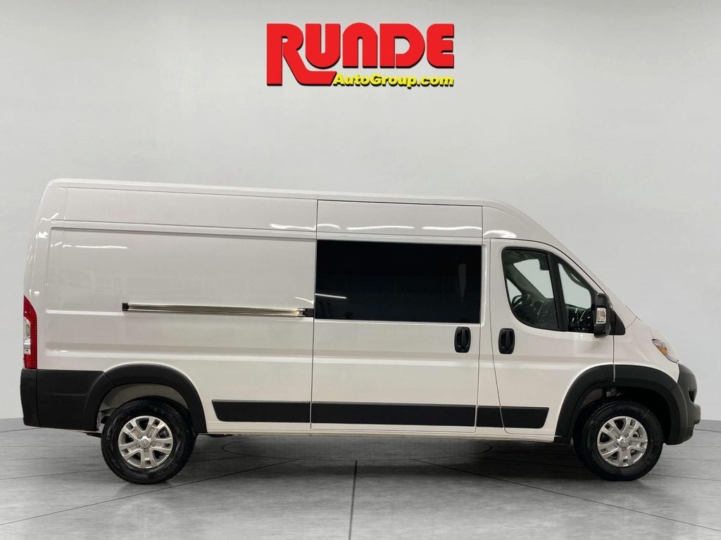 2025 RAM ProMaster 2500 SLT