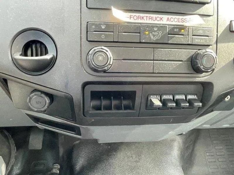 2015 Ford F-650 Base