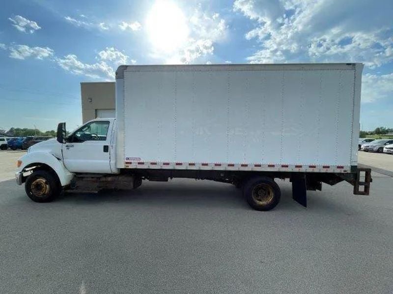 2015 Ford F-650 Base