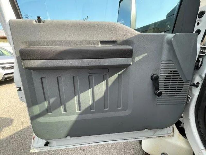 2015 Ford F-650 Base