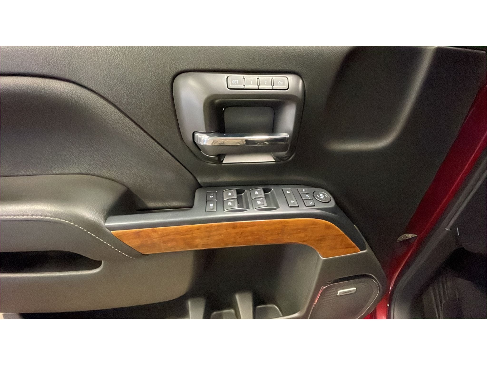 2018 Chevrolet Silverado High Country