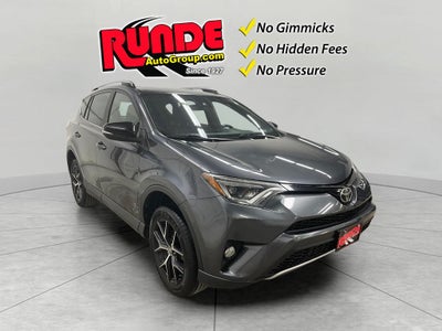 2017 Toyota RAV4 SE