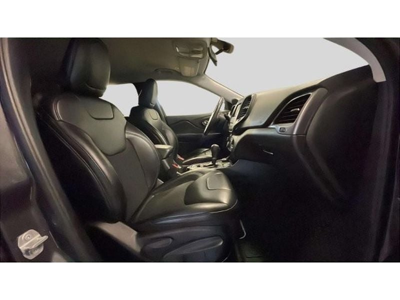 2019 Jeep Cherokee Latitude Plus 4x4