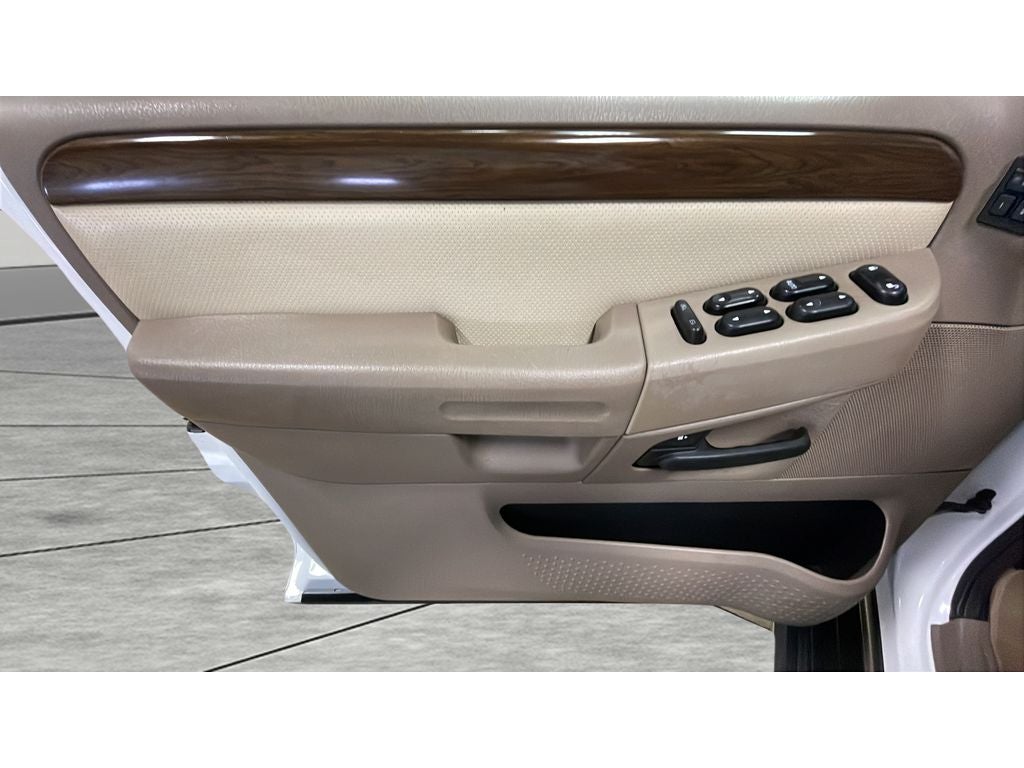 2003 Ford Explorer Eddie Bauer