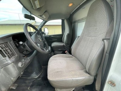 2015 Chevrolet Express Cutaway 3500 3500