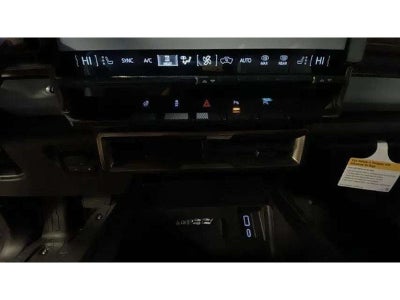 2024 GMC HUMMER EV SUV 3X