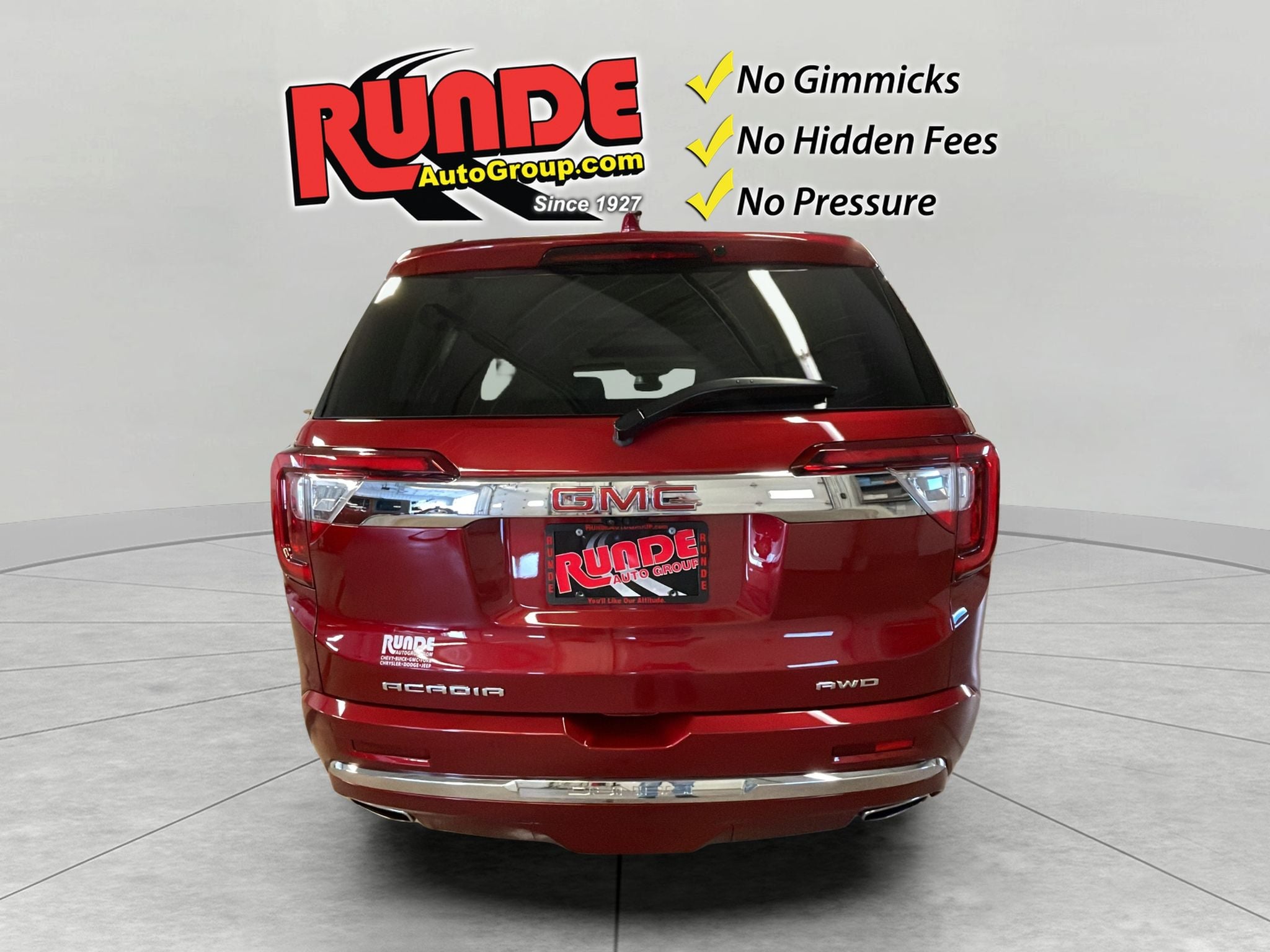 2023 GMC Acadia Denali