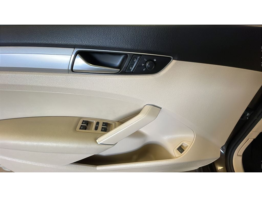 2019 Volkswagen Passat 2.0T Wolfsburg Edition