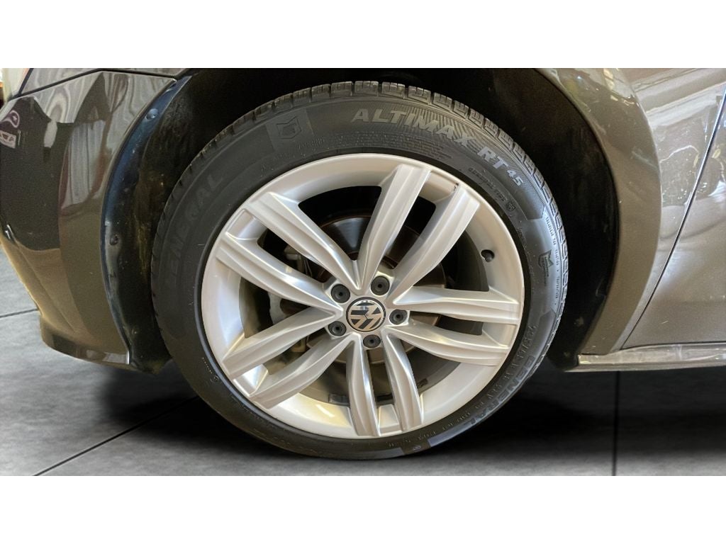 2019 Volkswagen Passat 2.0T Wolfsburg Edition