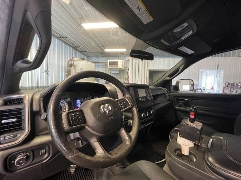 2021 RAM 2500 Tradesman Crew Cab 4x4 6'4" Box