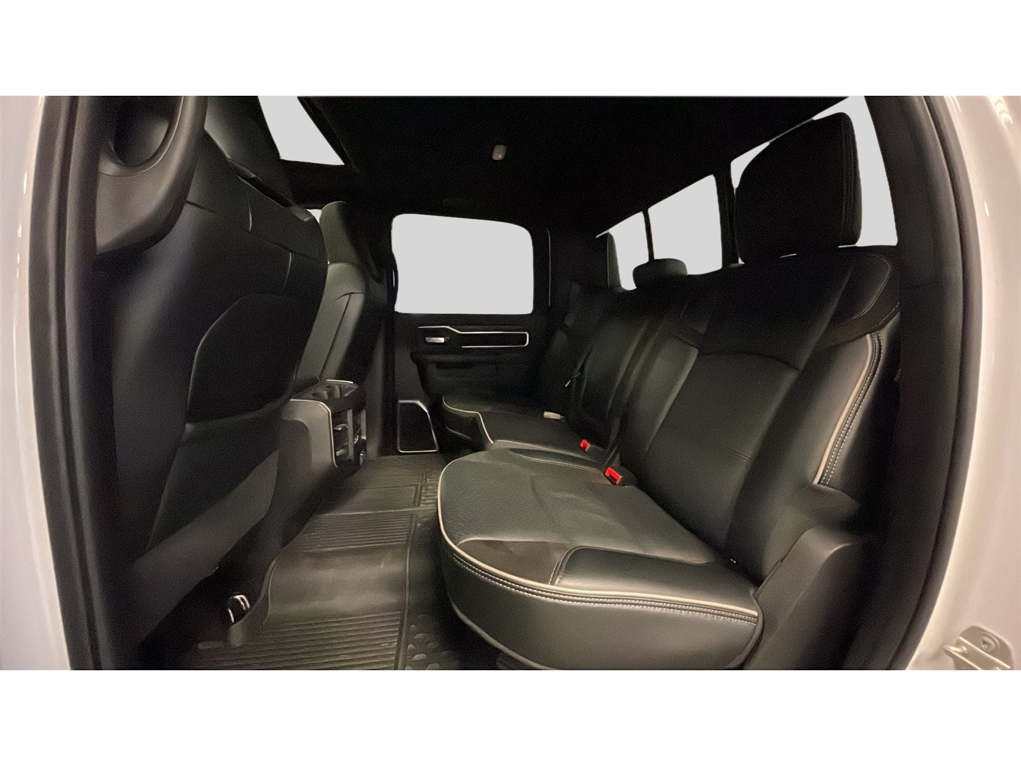 2024 RAM 2500 Laramie Crew Cab 4x4 6'4" Box