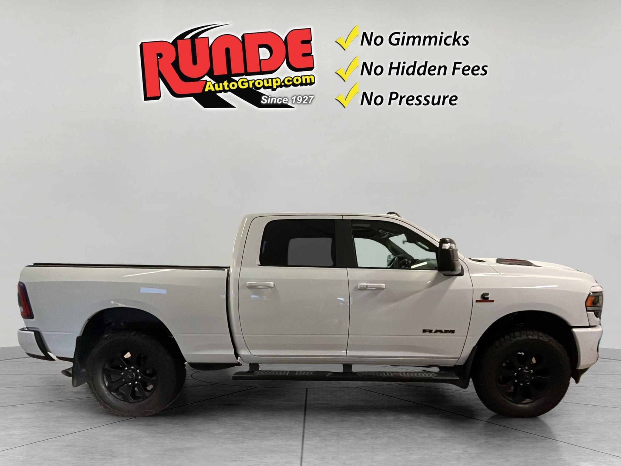 2024 RAM 2500 Laramie Crew Cab 4x4 6'4" Box