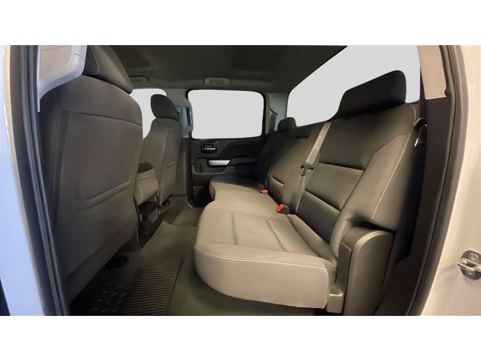 2018 Chevrolet Silverado 1500 LT - Photo 15