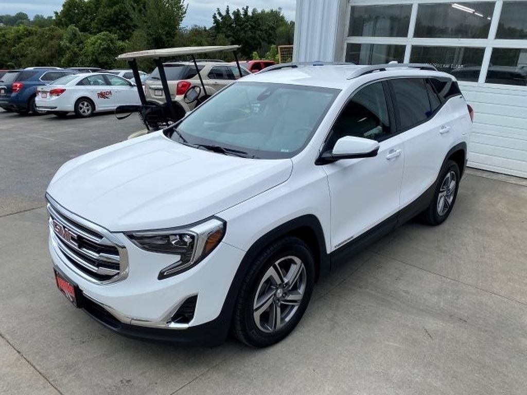 2020 GMC Terrain SLT