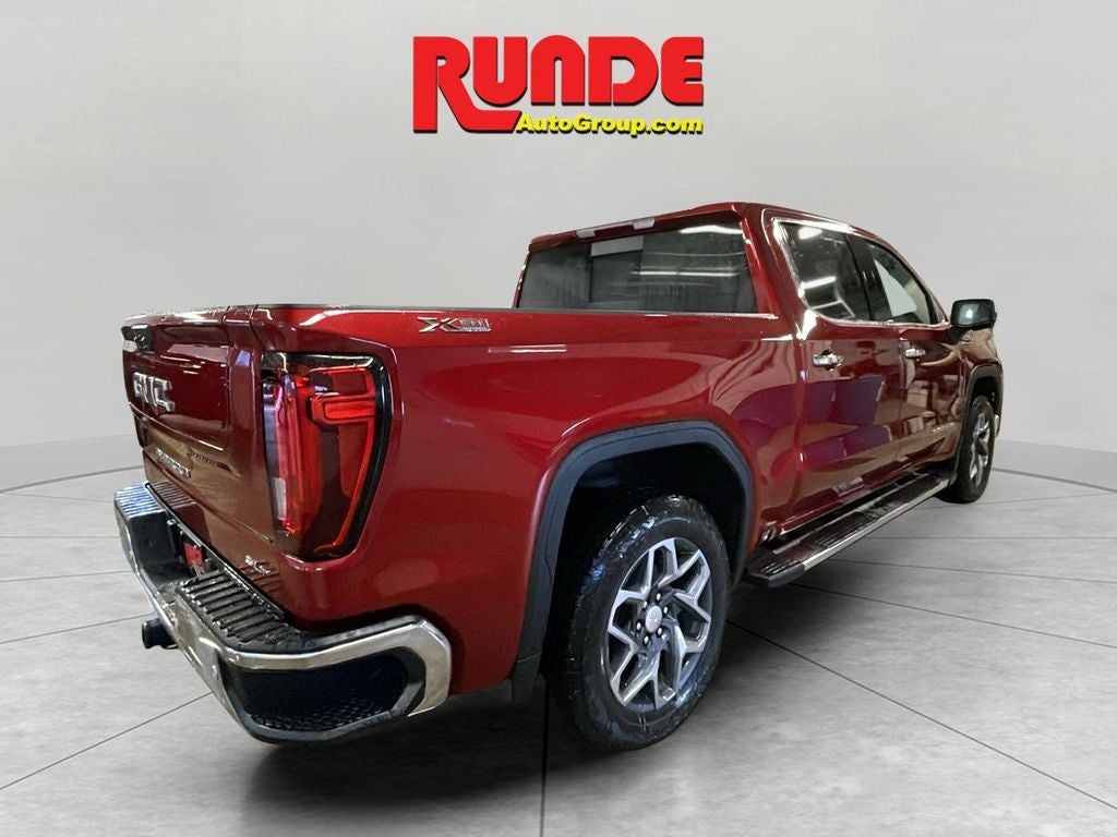 2025 GMC Sierra 1500 SLT