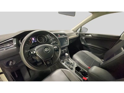 2020 Volkswagen Tiguan 2.0T SE